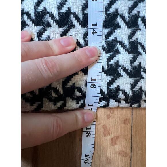 Walter Baker Houndstooth Mini Skirt Women's S 28 Preppy Academia Gold Hardware - Picture 7 of 10